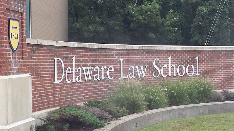 Delaware Law School Scholarships for International Students in USA, 2019