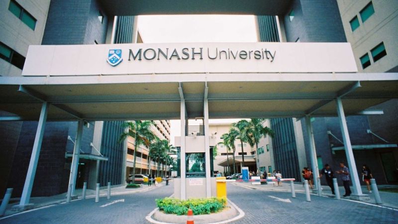Jeffrey Cheah Foundationa Monash Equity Scholarships in Malaysia, 2019